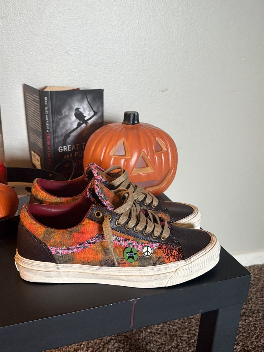 Vans Mens Low-Top Sneakers in Orange, Black and Brown